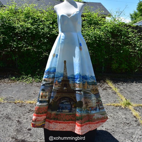 Alice + Olivia | Paris Collage Multi Print Long Dress - Picture 3 of 16